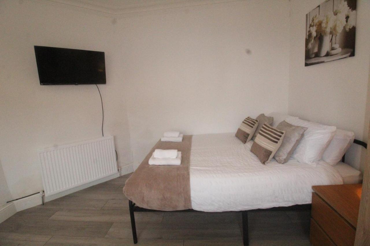 Dinnington House Dinnington By Smart Corporate Stays Zewnętrze zdjęcie