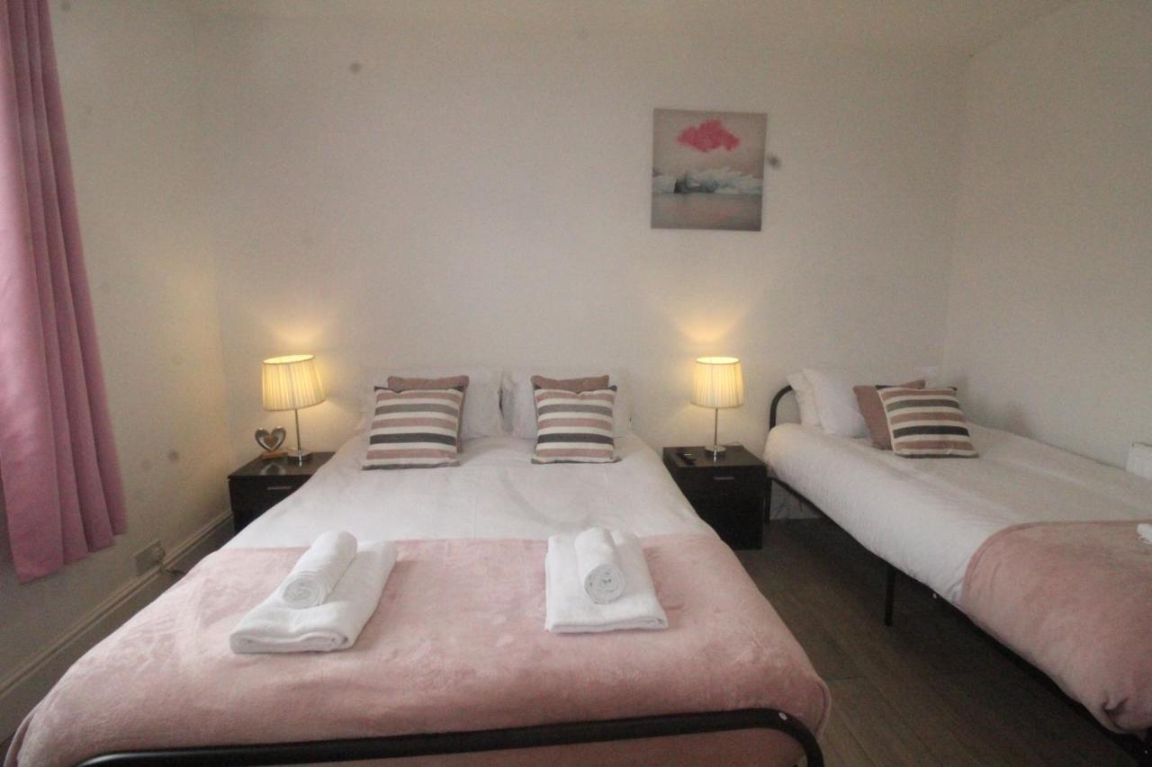 Dinnington House Dinnington By Smart Corporate Stays Zewnętrze zdjęcie