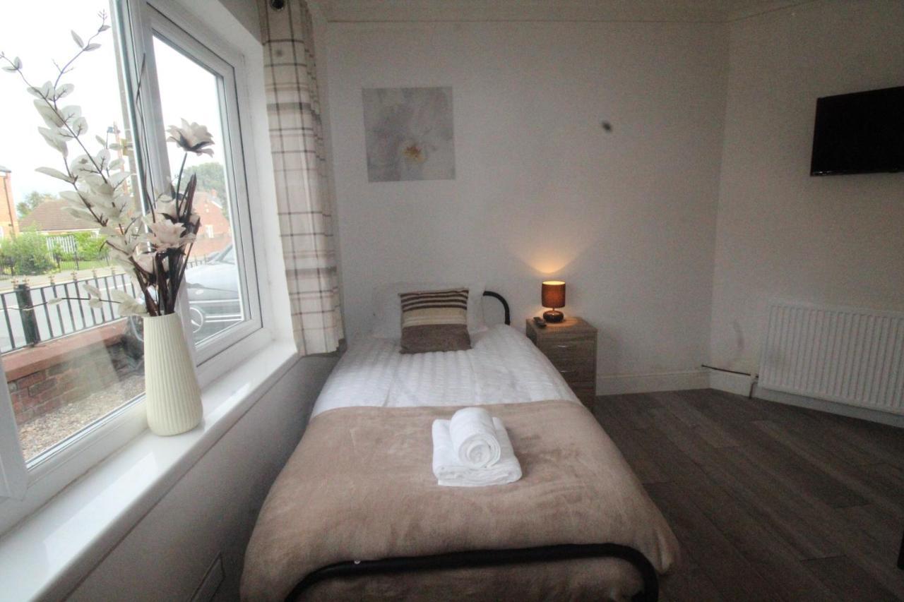 Dinnington House Dinnington By Smart Corporate Stays Zewnętrze zdjęcie