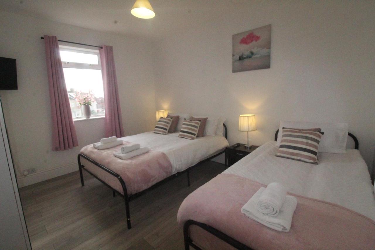 Dinnington House Dinnington By Smart Corporate Stays Zewnętrze zdjęcie