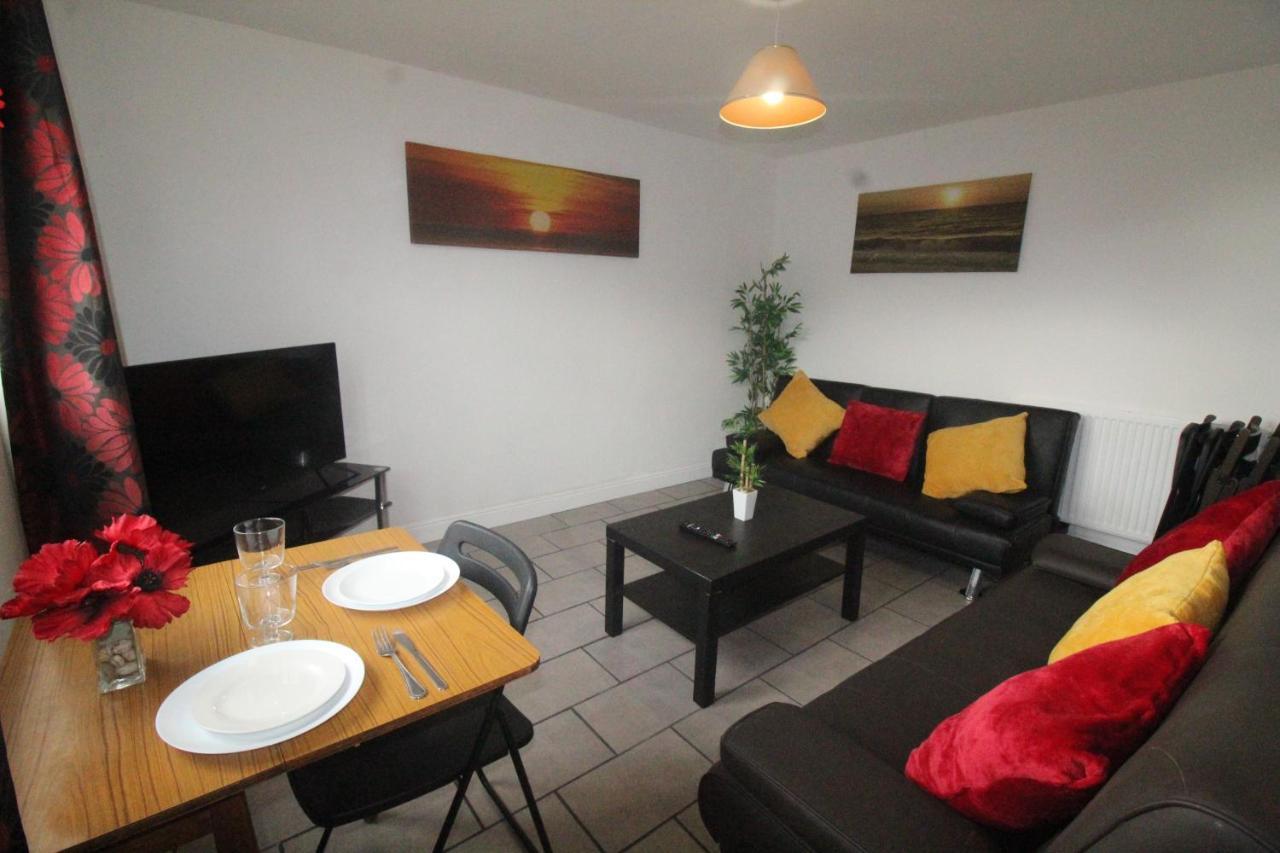 Dinnington House Dinnington By Smart Corporate Stays Zewnętrze zdjęcie